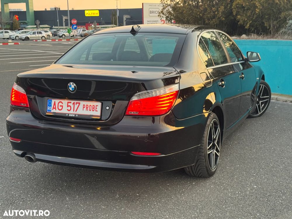 BMW Seria 5 520d Aut. Edition Lifestyle - 26