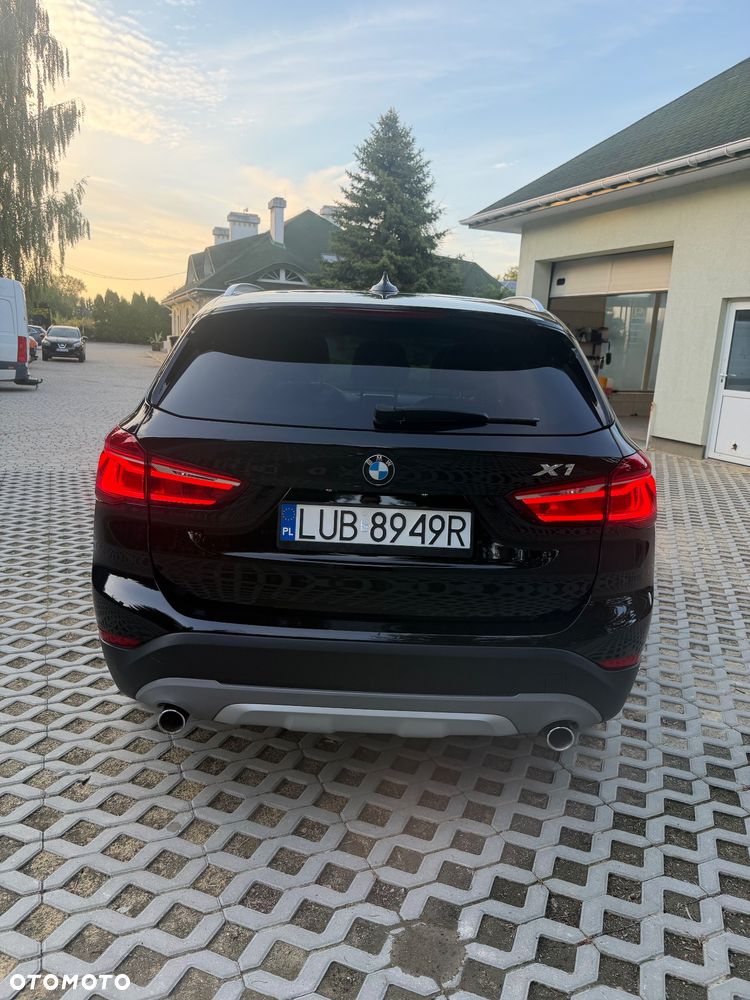 BMW X1 - 8