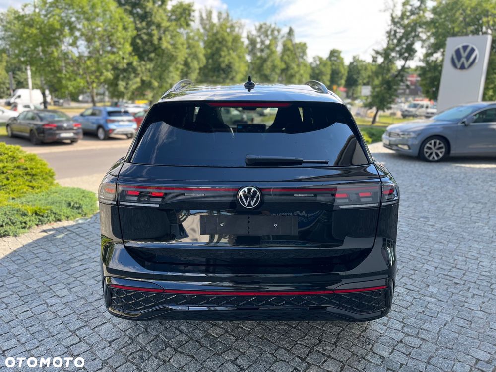 Volkswagen Tiguan 2.0 TDI SCR 4MOTION DSG R-Line - 8