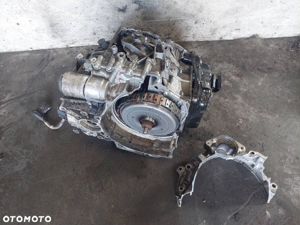 SKRZYNIA BIEGÓW AUTOMATYCZNA USZKODZONA PASSAT B8 2.0 TDI UAX - 1