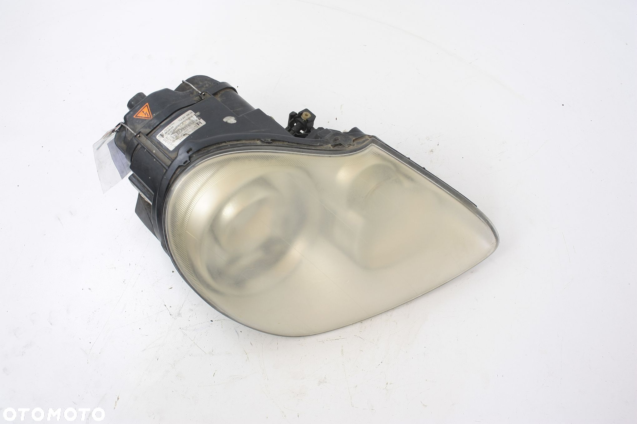 LAMPA PRZEDNIA PRAWA Porsche Cayenne 3.2 VR6 02-10 - 1