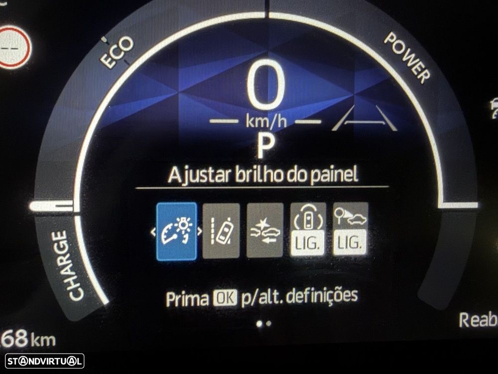 Toyota Yaris Cross 1.5 HDF Comfort Plus - 26