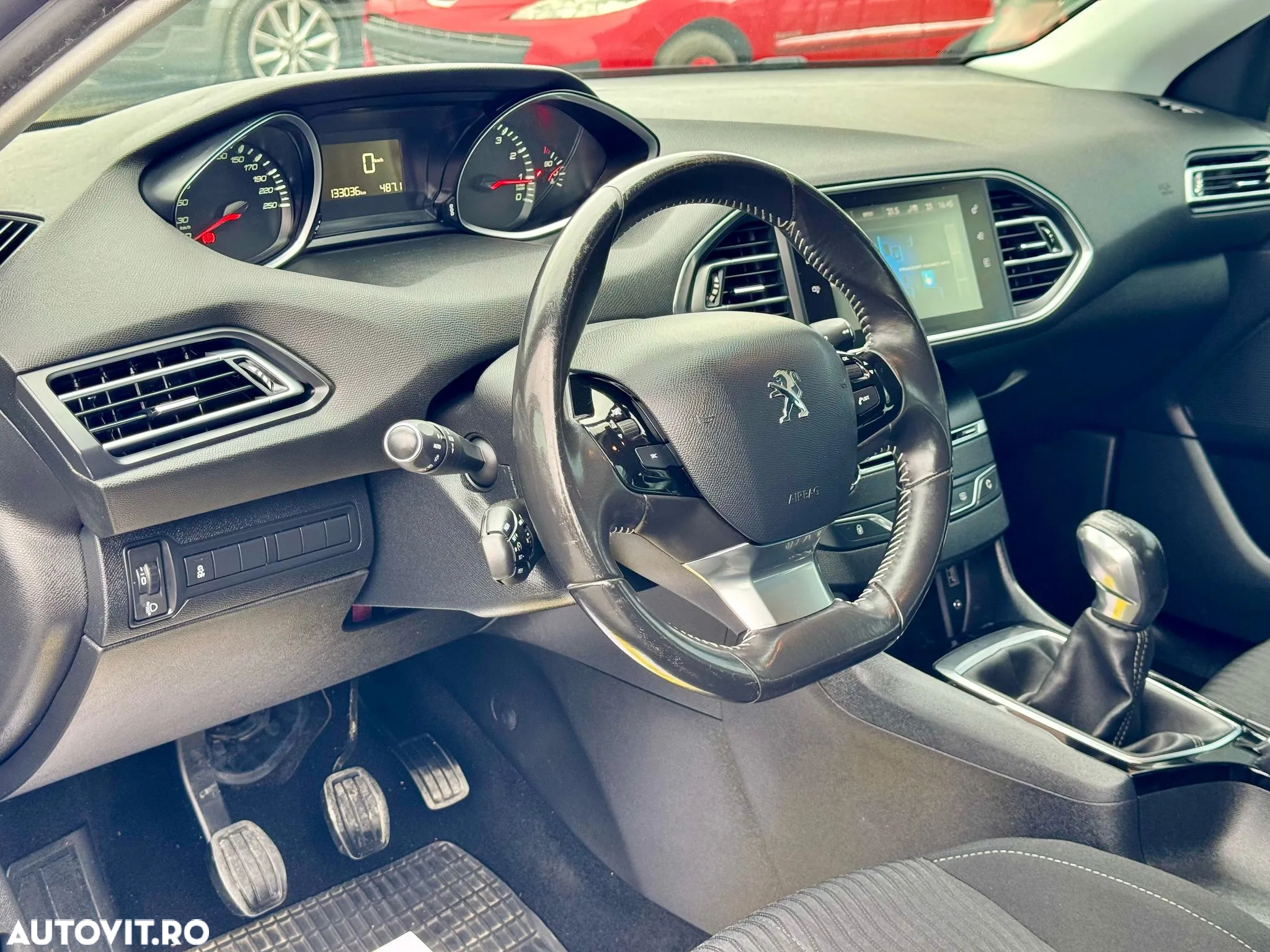 Peugeot 308 82 VTi Active - 34