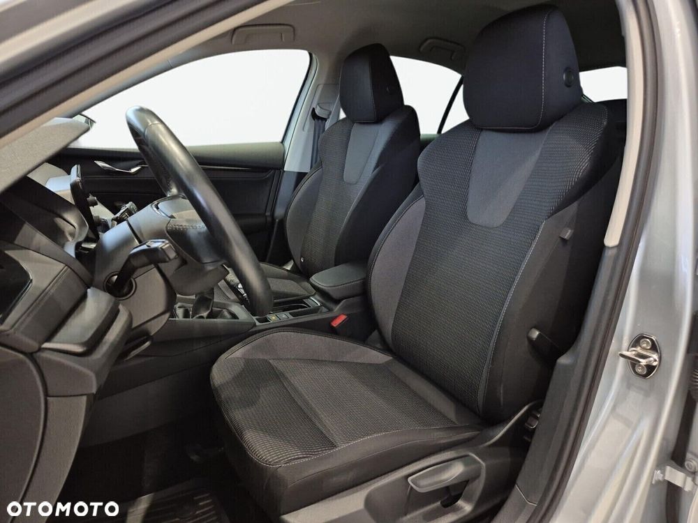 Skoda Octavia 1.5 TSI ACT Ambition - 11