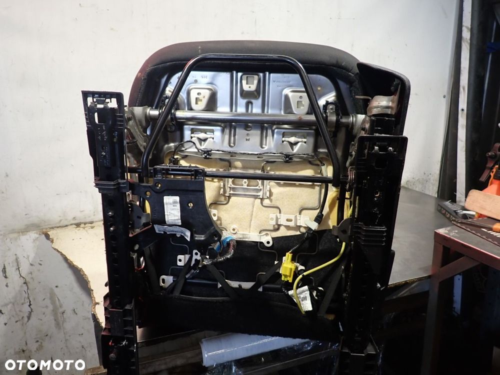 FOTEL KIEROWCY FORD MONDEO V 1.5 - 9