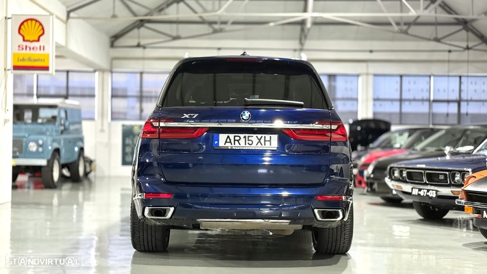 BMW X7 30 d xDrive Pack M - 4