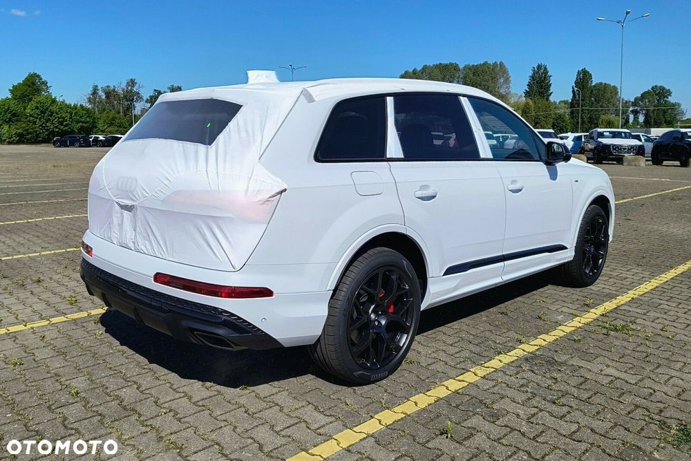 Audi Q7 - 13