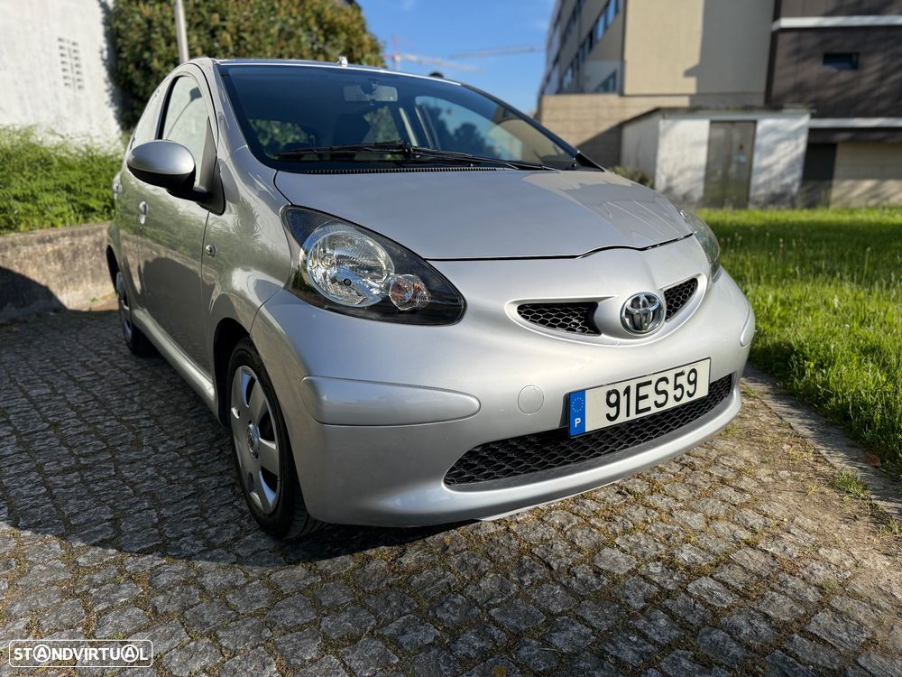 Toyota Aygo 1.0 + AC+VSC - 15