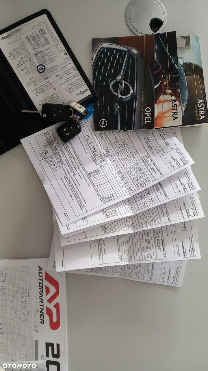 Opel Astra - 16