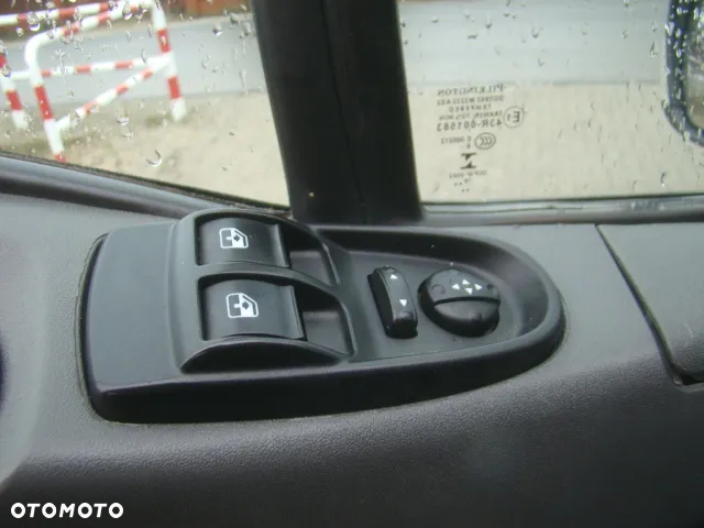 Iveco DAILY 70 C 15 3.0TDI 3.5T 3.65M WYWROTKA - 29