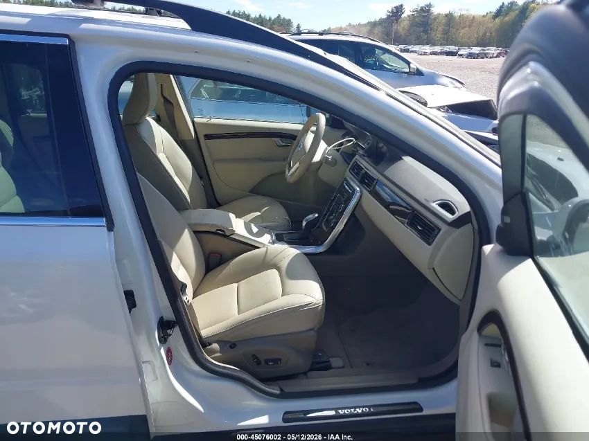 Volvo XC 70 - 6