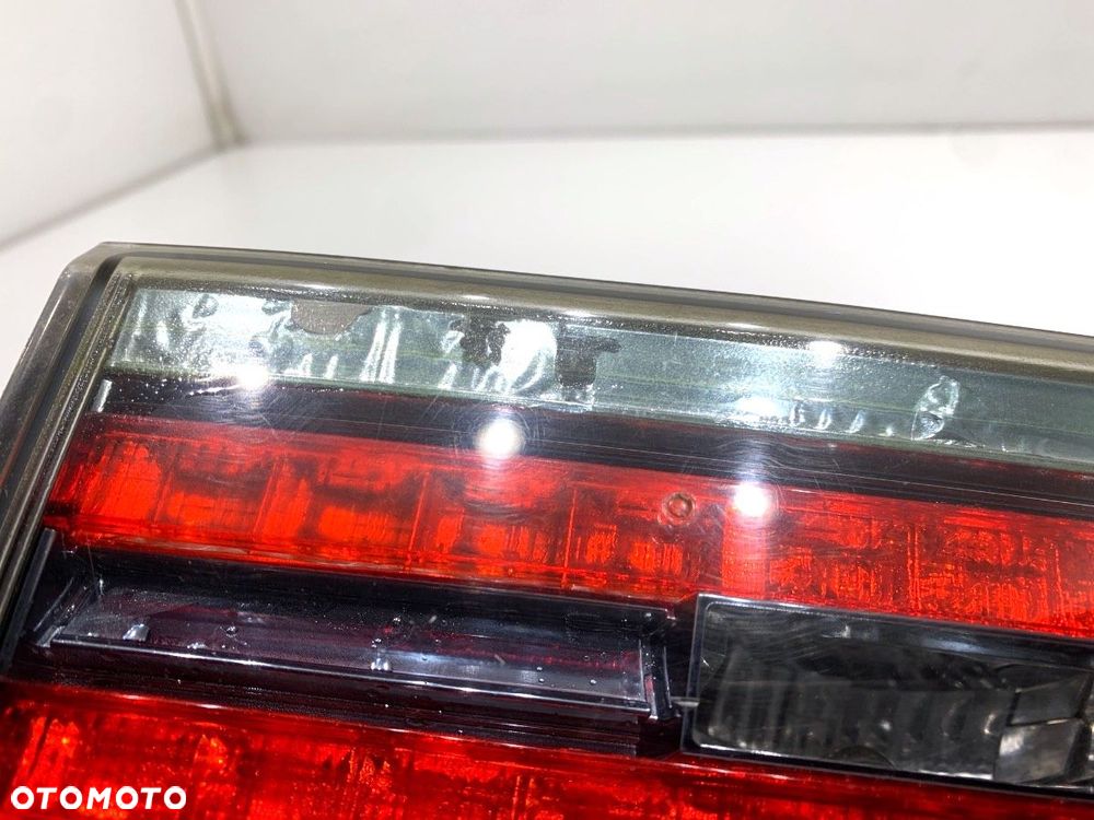 LAMPA TYŁ LEWA WEWNĘTRZNA  LEXUS CT (ZWA10_) 2010 - 2022 200h (ZWA10_) 73 kW [99 KM] Hybryda - 2