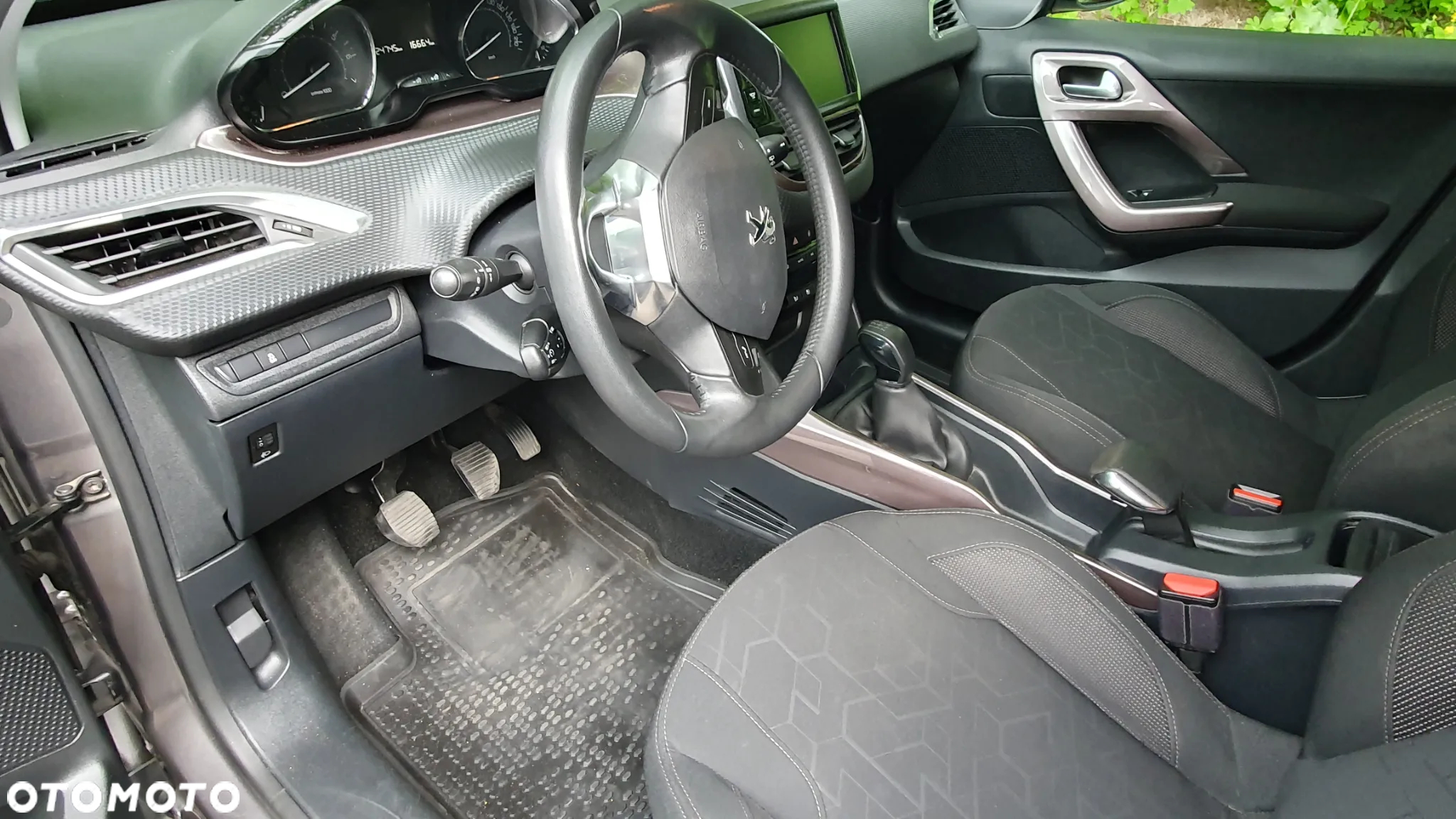 Peugeot 2008 1.6 VTi Active - 25