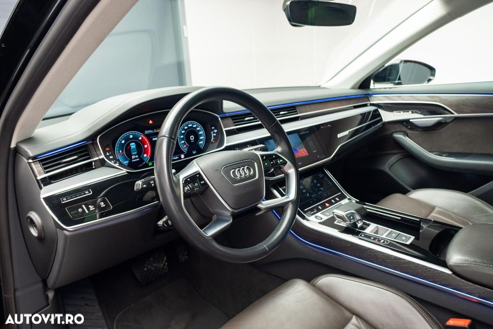 Audi A8 - 24