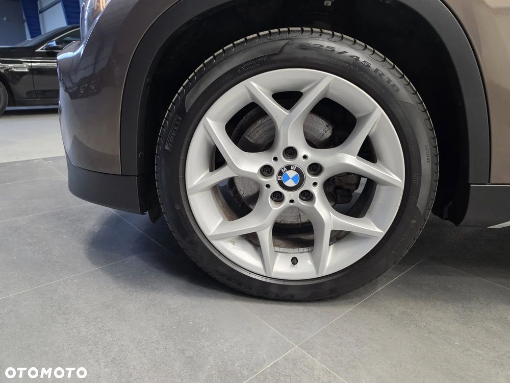 BMW X1 sDrive20d - 25