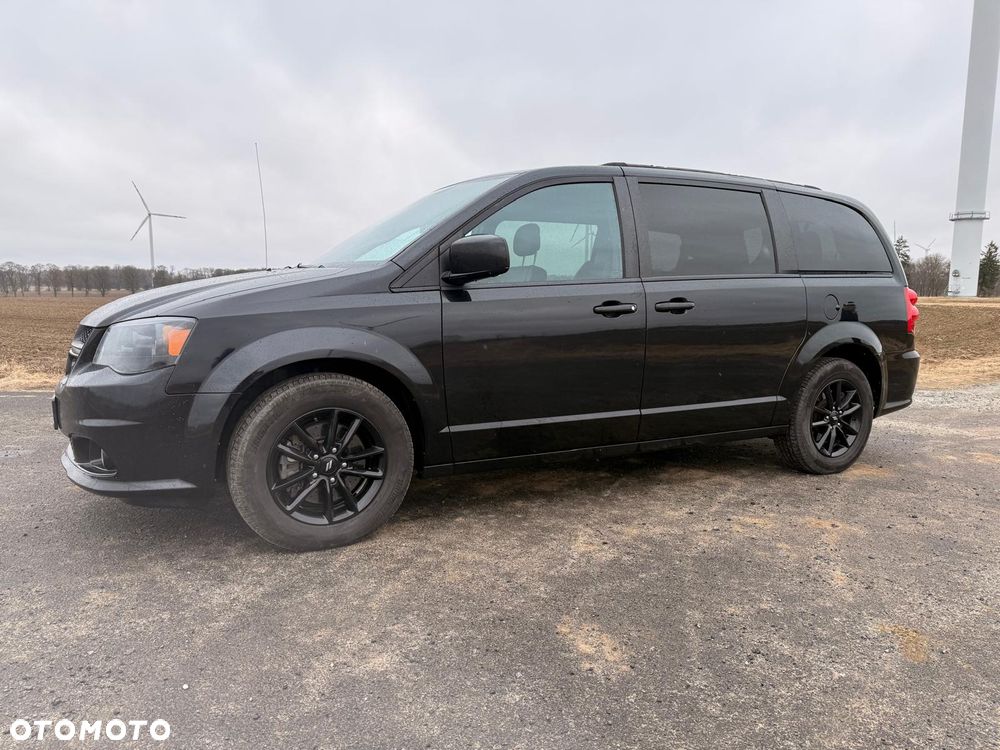 Dodge Grand Caravan 3.6 R/T - 2