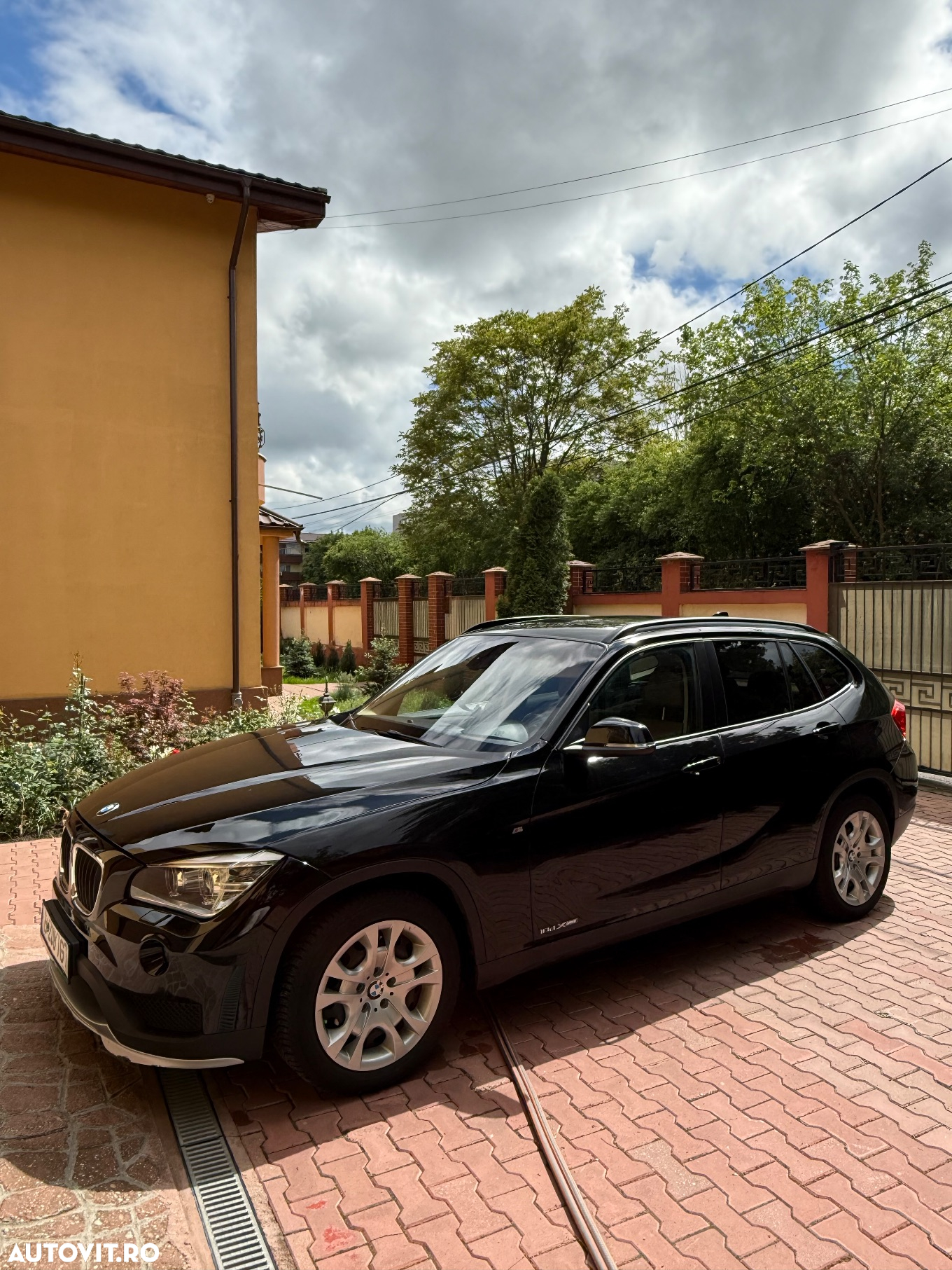 BMW X1 xDrive18d - 13