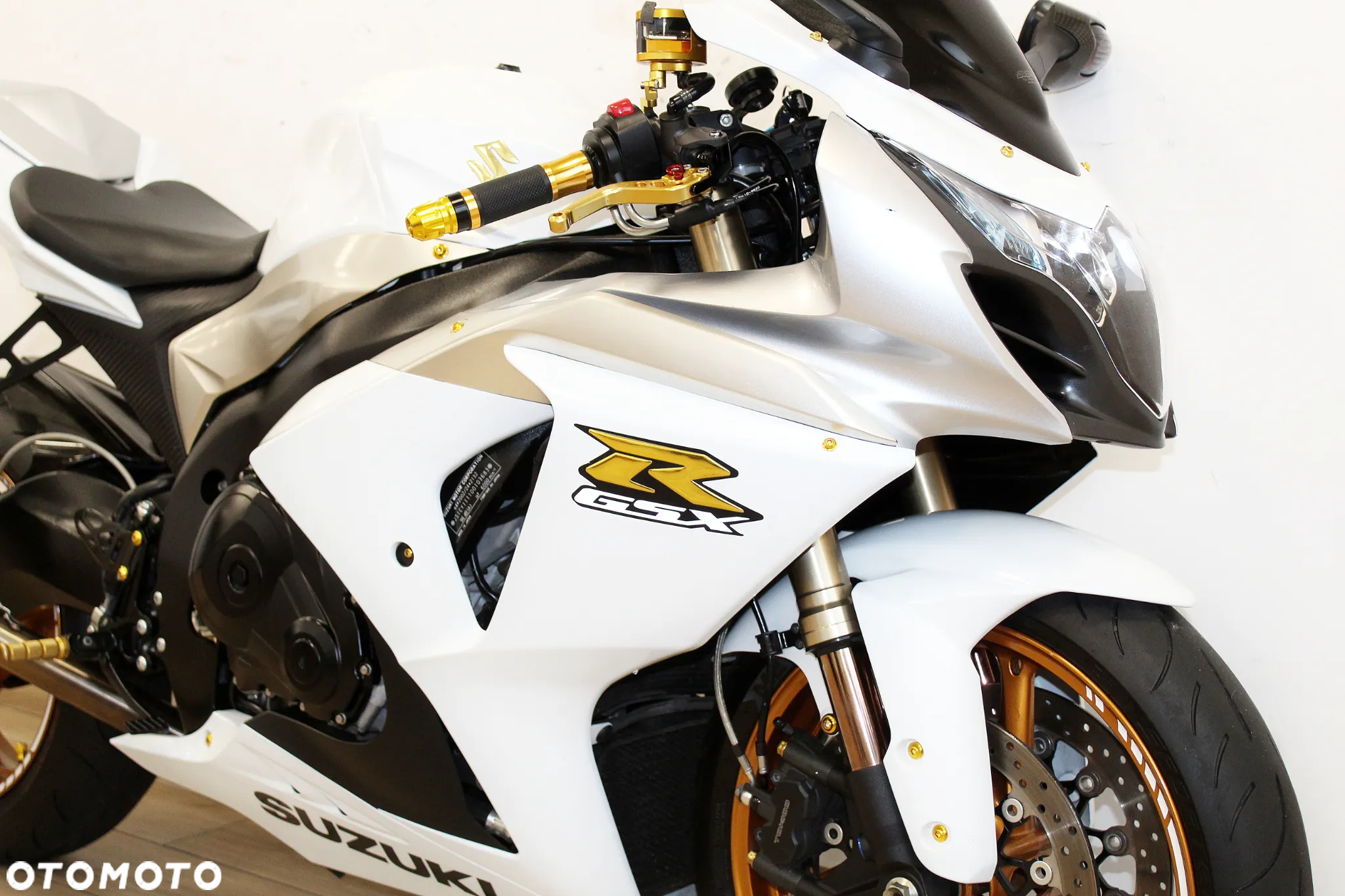 Suzuki GSX-R - 12