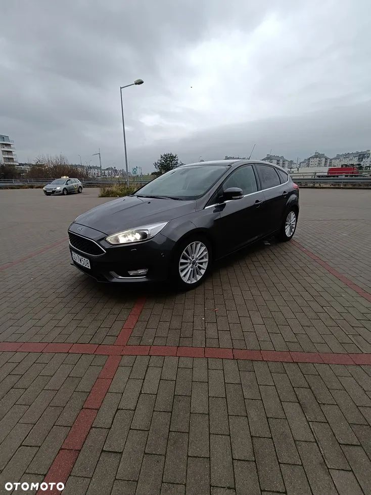 Ford Focus 1.0 EcoBoost Titanium - 3