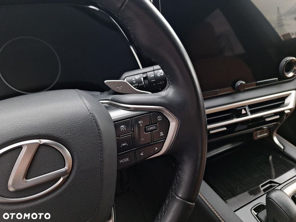 Lexus RX 450h+ Prestige - 14