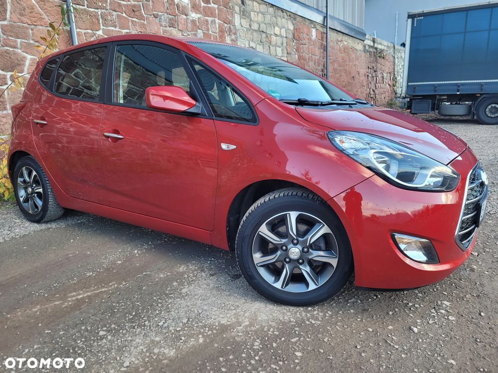 Hyundai ix20 1.4 blue YES - 9