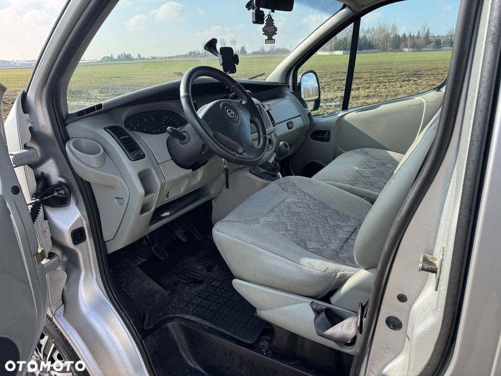 Opel Vivaro - 6