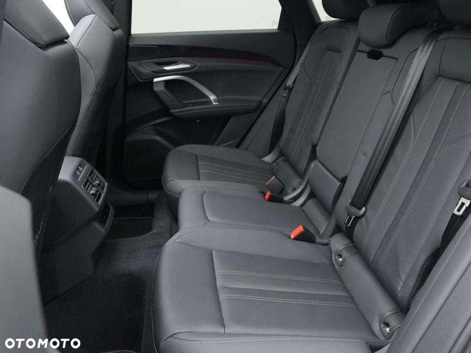 Audi Q5 Sportback - 19