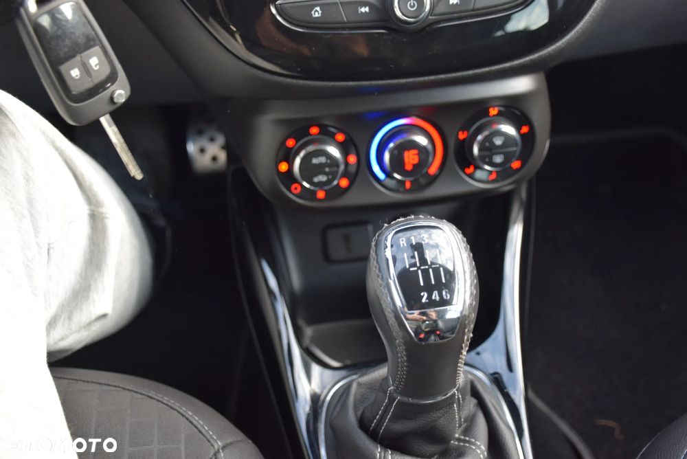 Opel Corsa ver-1-4-turbo-ecoflex-start-stop-innovation - 17