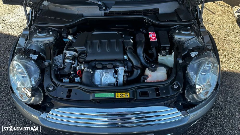 MINI 3 Portas Cooper D - 21