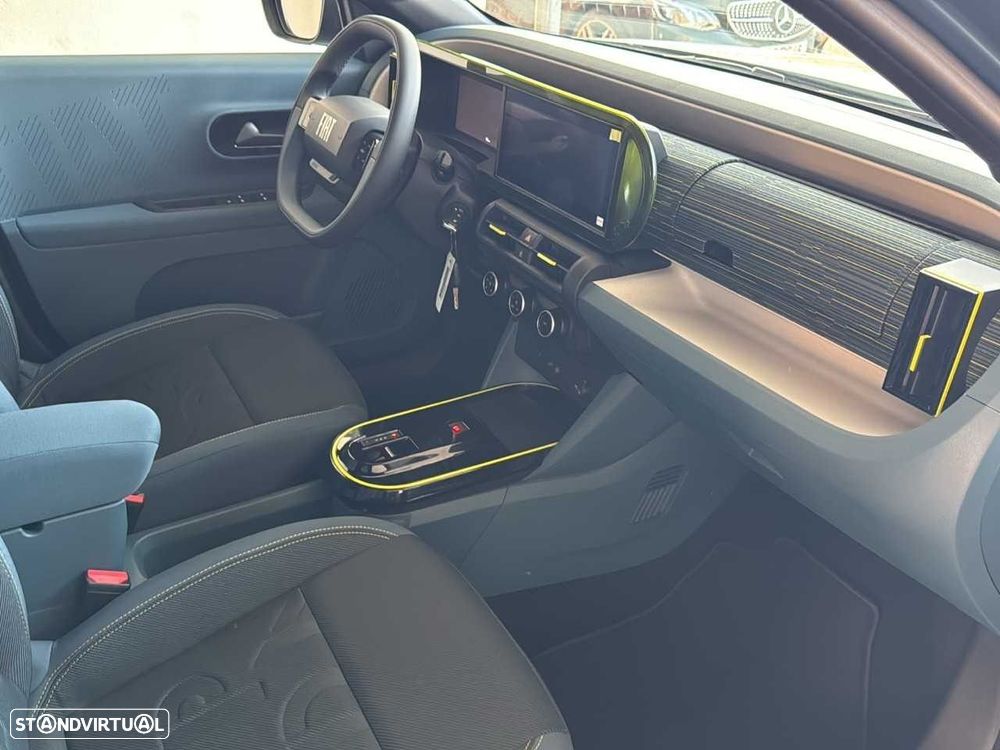 Fiat Grande Panda 1.2 Hybrid Icon eDCT - 14