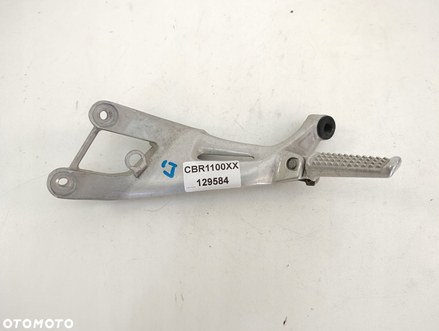 HONDA CBR 1100XX SET PODNÓŻEK PASAŻERA LEWY - 1