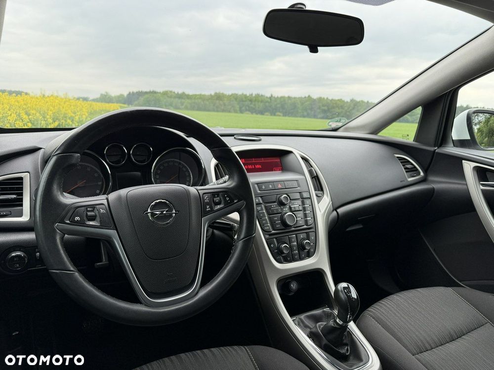 Opel Astra 1.4 Turbo ENERGY - 32