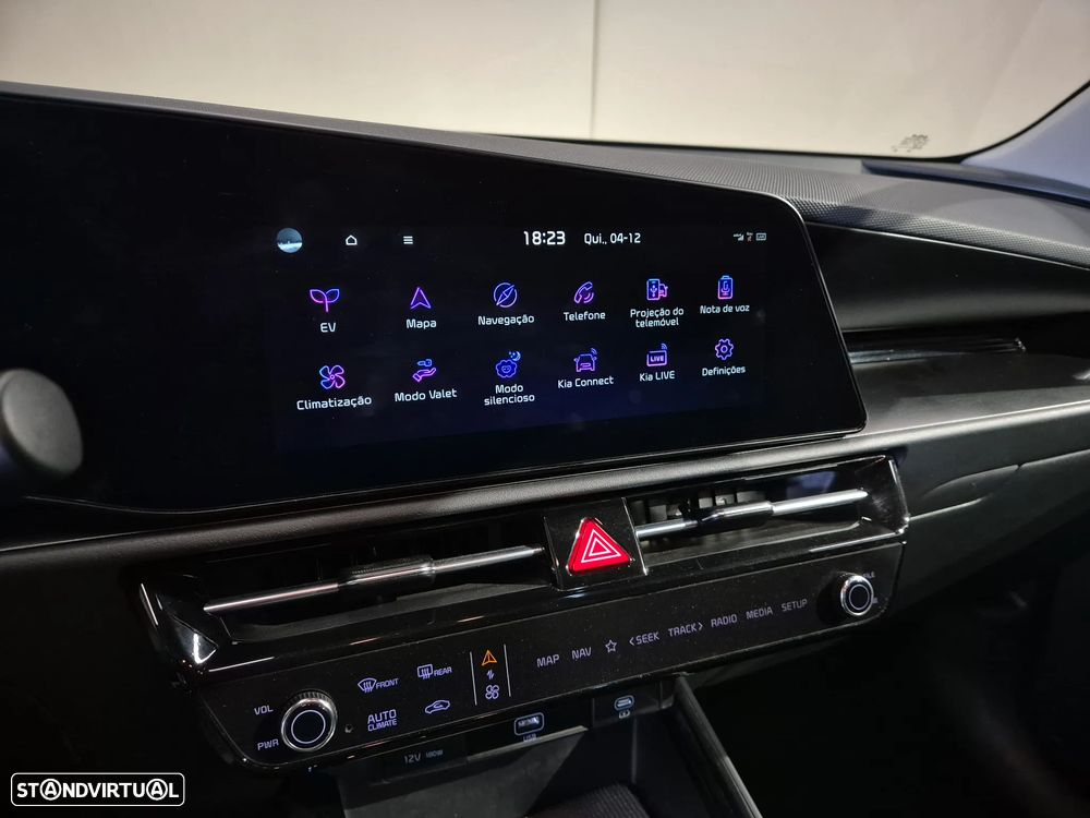 Kia Niro EV 64kWh Drive - 25