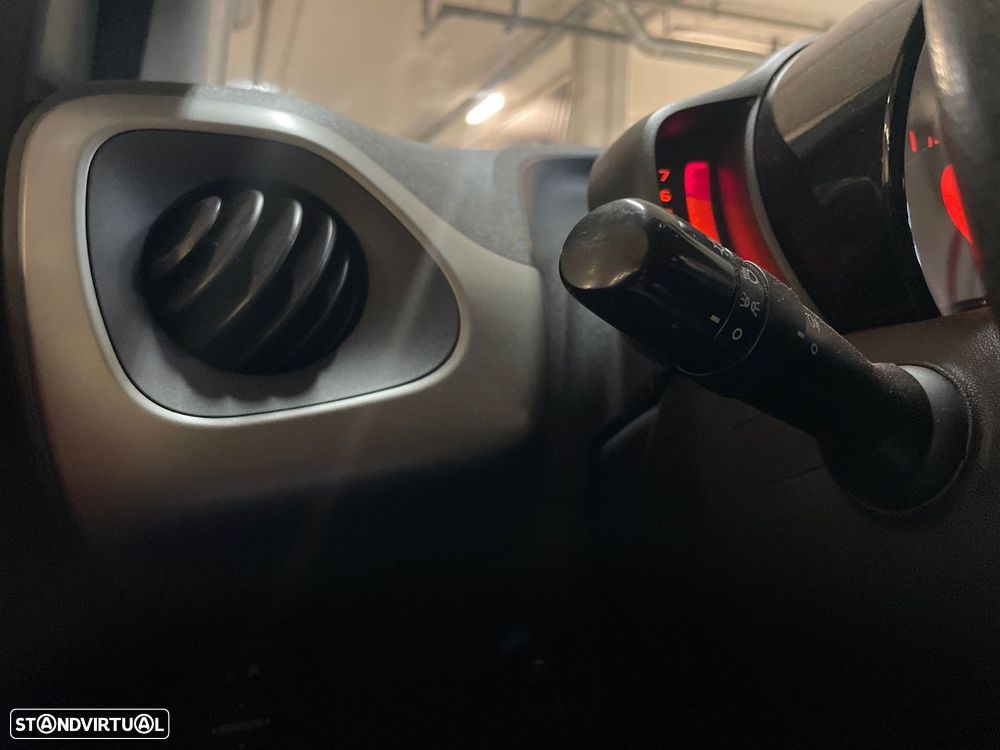 Toyota Aygo 1.0 X-Play+AC+X-Touch - 12