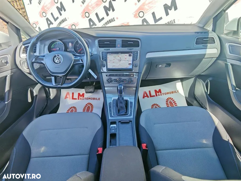 Volkswagen Golf e-Golf - 2