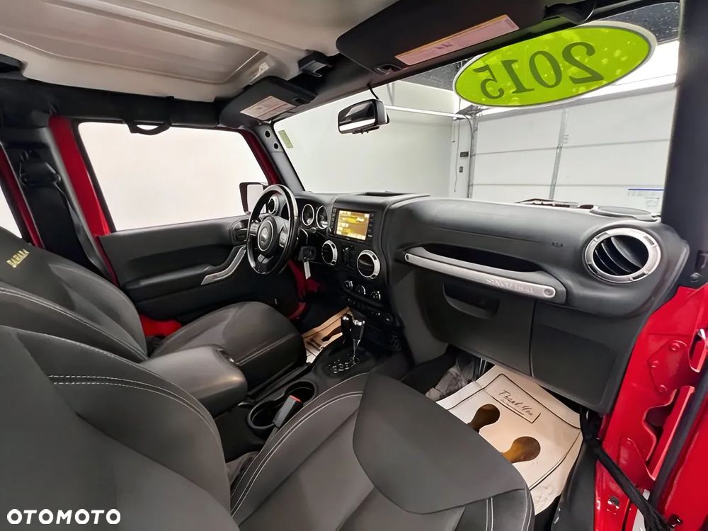 Jeep Wrangler 11-18 - 11