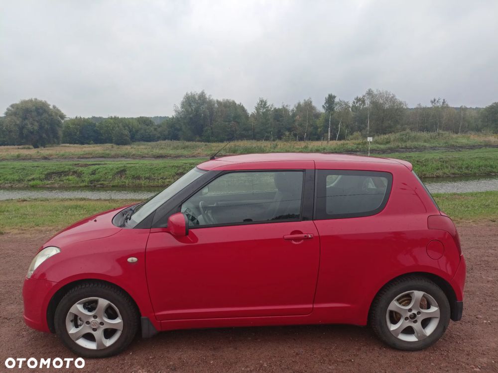 Suzuki Swift - 5