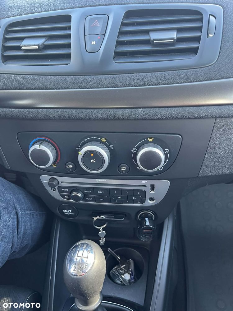 Renault Megane 1.5 dCi Life - 11