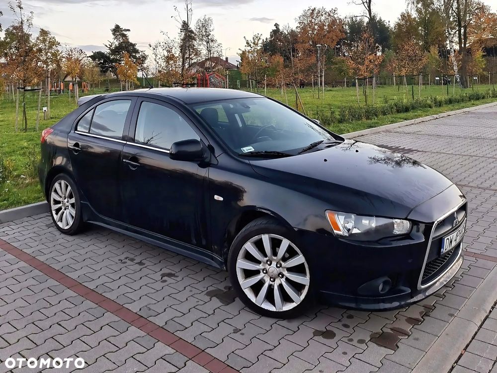Mitsubishi Lancer - 3