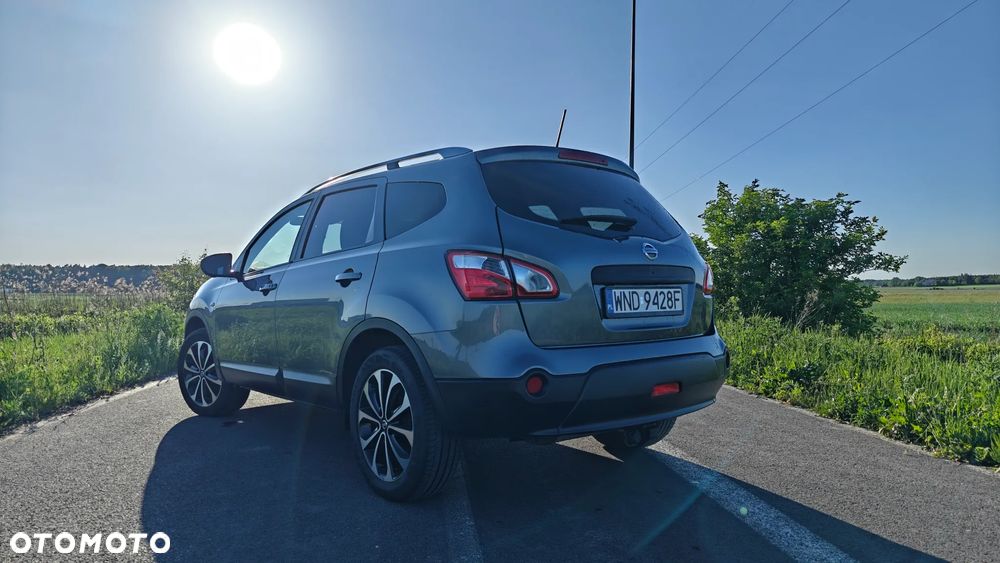Nissan Qashqai+2 2.0 4x4 Tekna CVT - 4