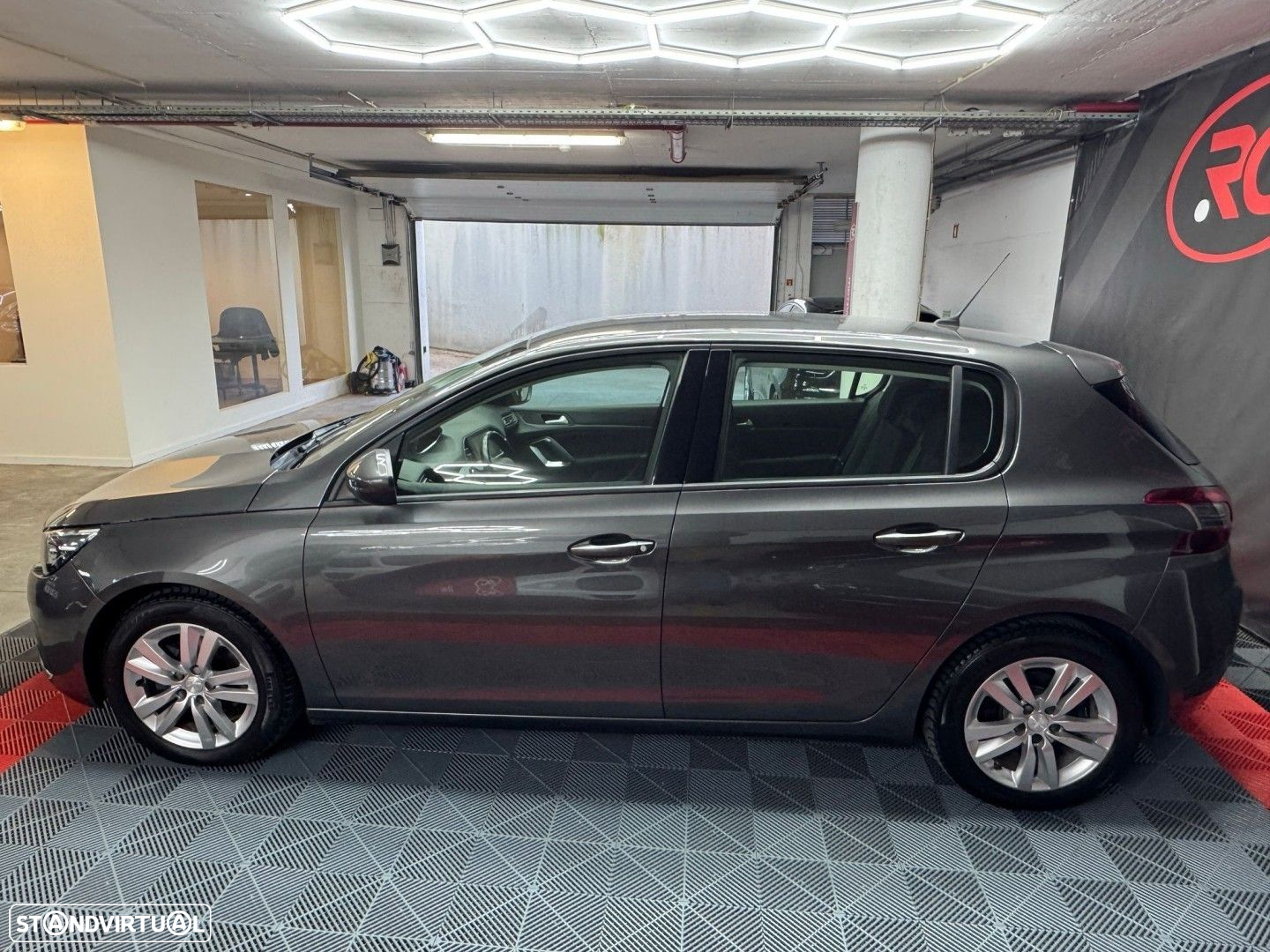 Peugeot 308 1.5 BlueHDi Allure EAT8 - 6