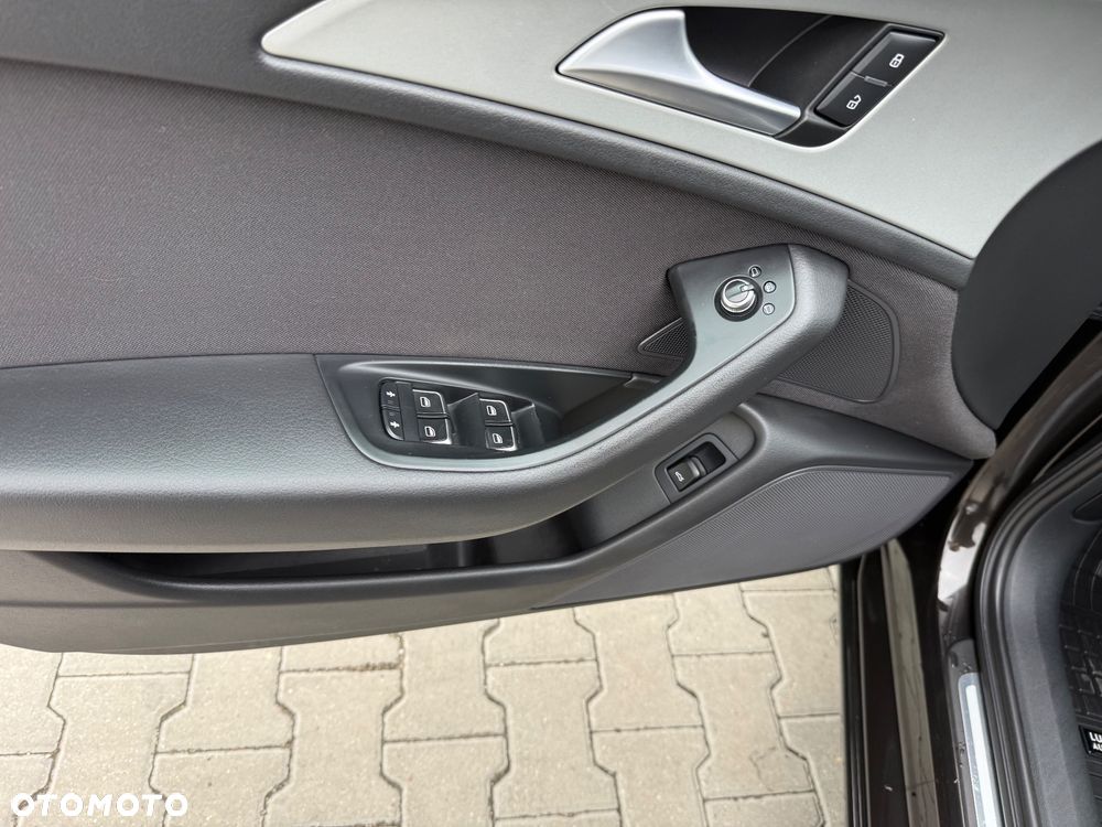 Audi A6 Avant 2.0 TDI Ultra DPF S tronic - 23