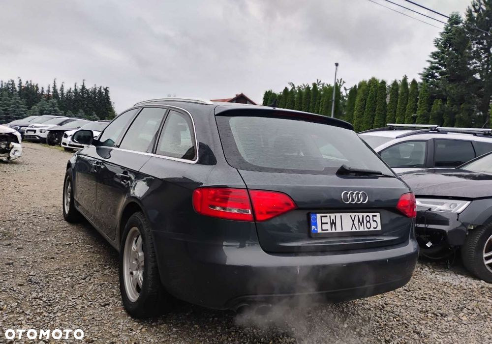 Audi A4 Avant - 5