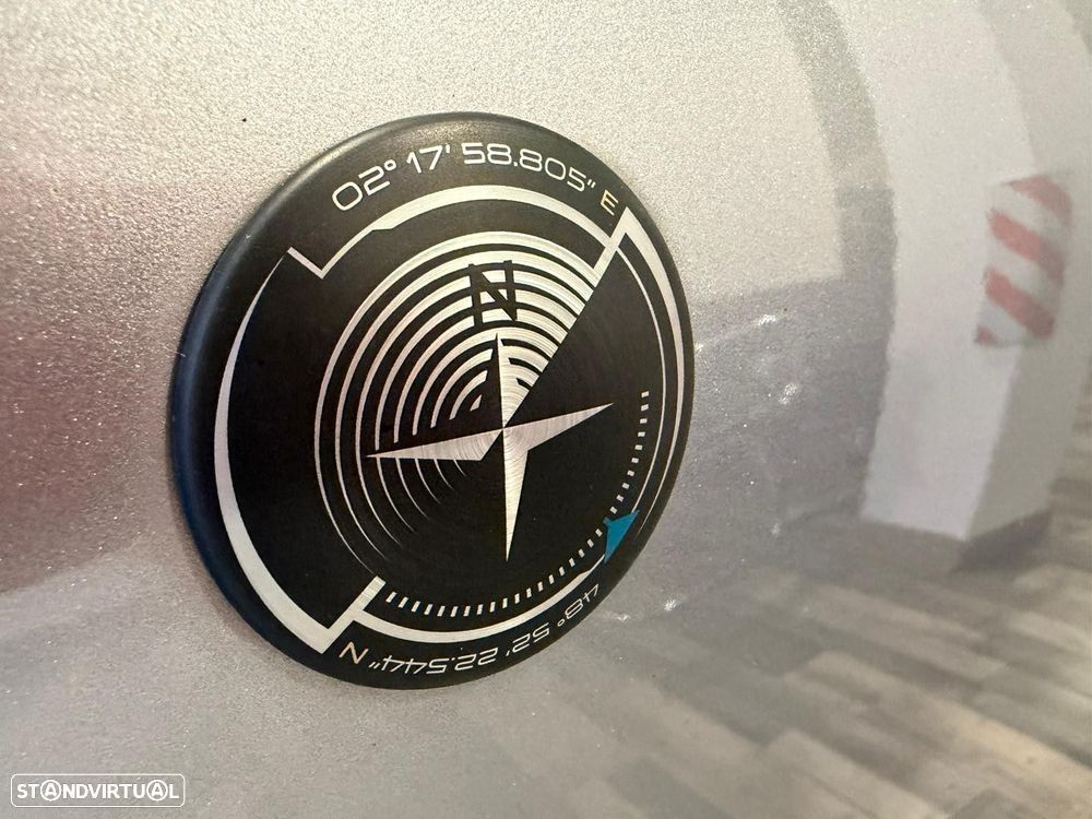 Peugeot 2008 1.2 PureTech Allure EAT6 - 32