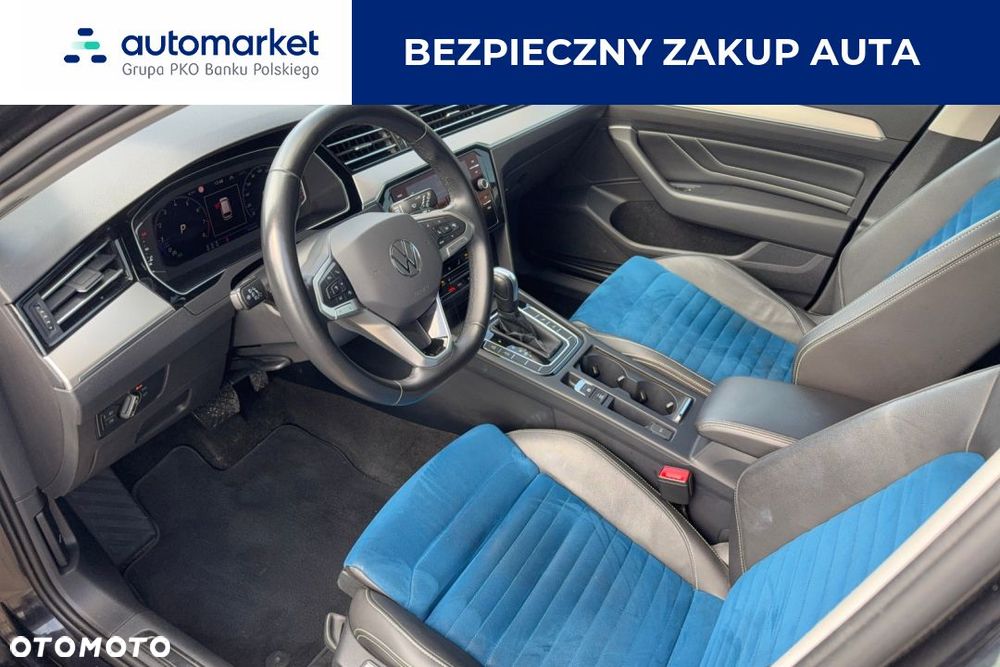 Volkswagen Passat - 11