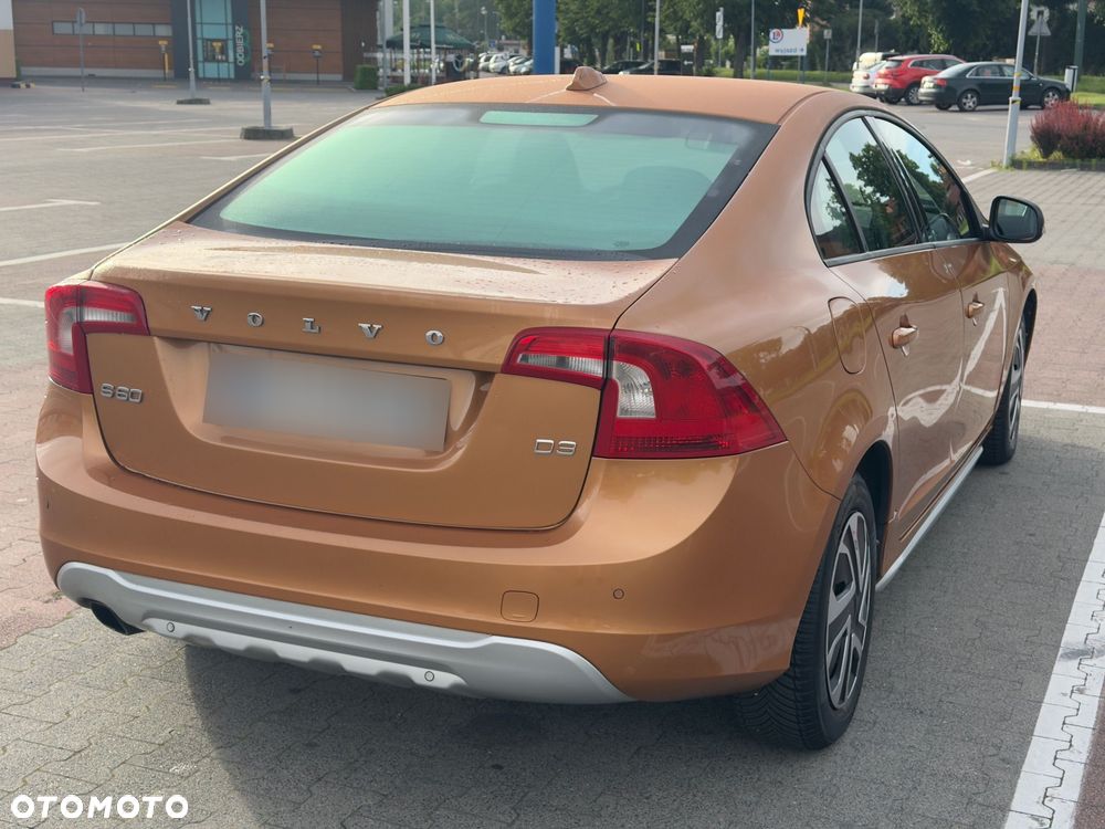 Volvo S60 2010 photo 3