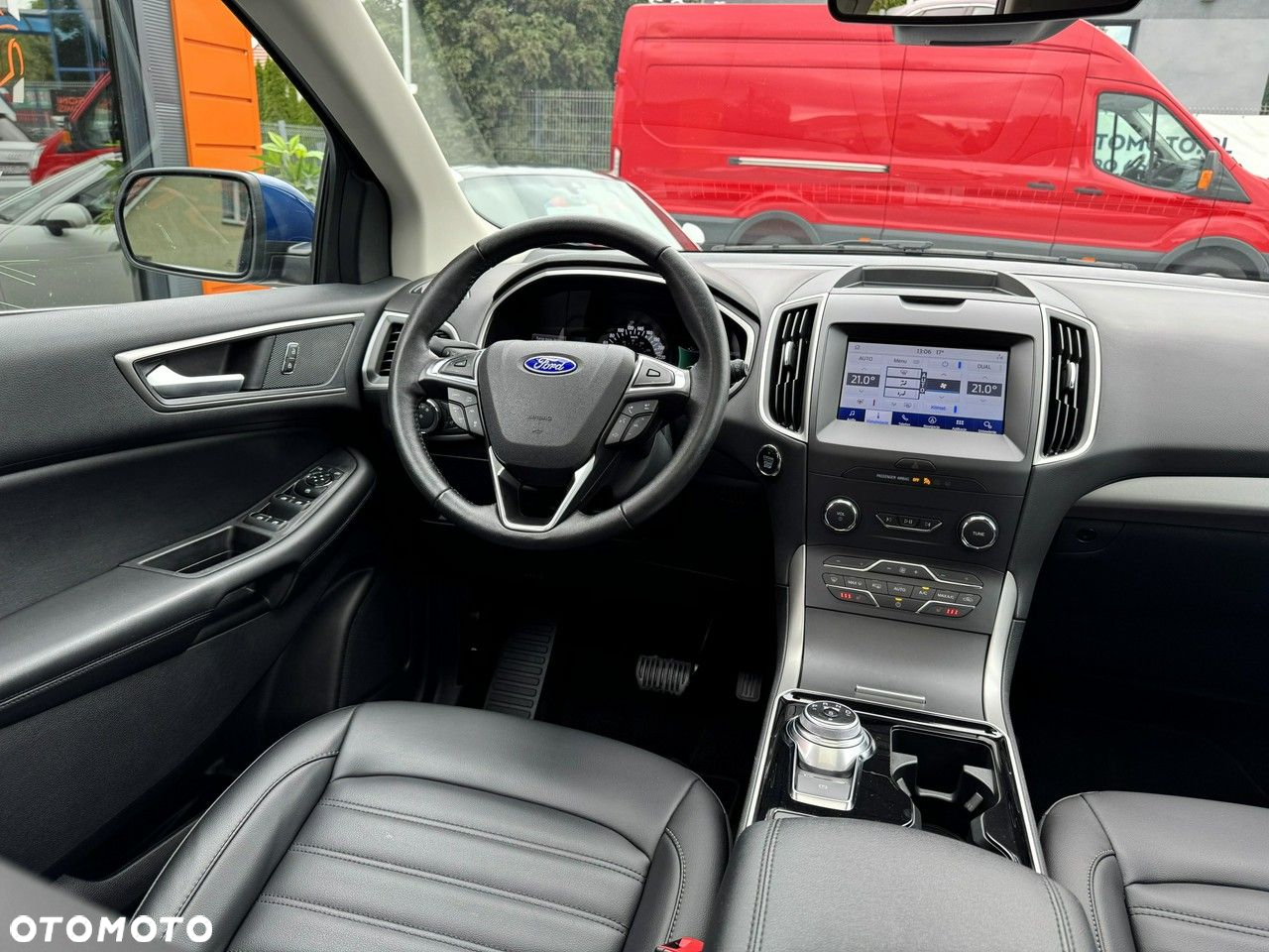 Ford Edge - 34