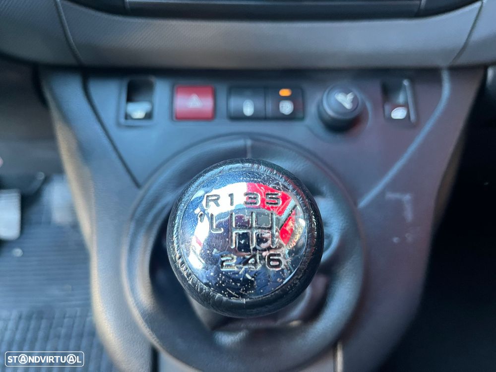 Peugeot Partner | 1.6 HDI | 3 Lug. | 120 CV - 23