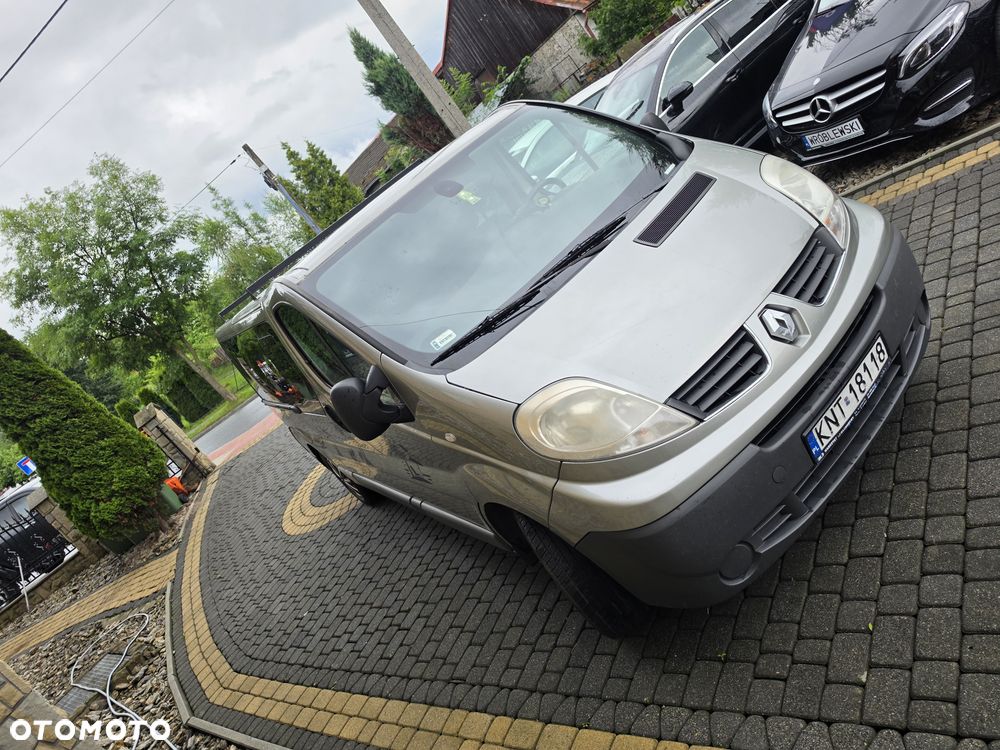 Renault Trafic - 10
