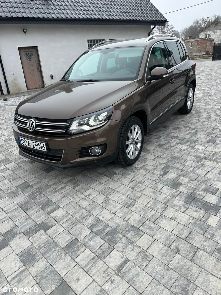 Volkswagen Tiguan - 1